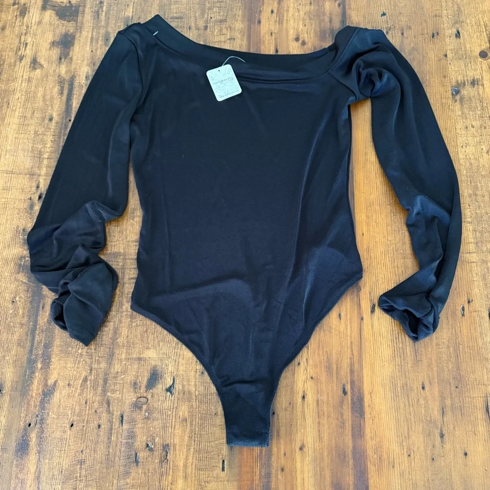 Intimately Free People That Hot Black Off Shoulder Bodysuit NWT Sz L